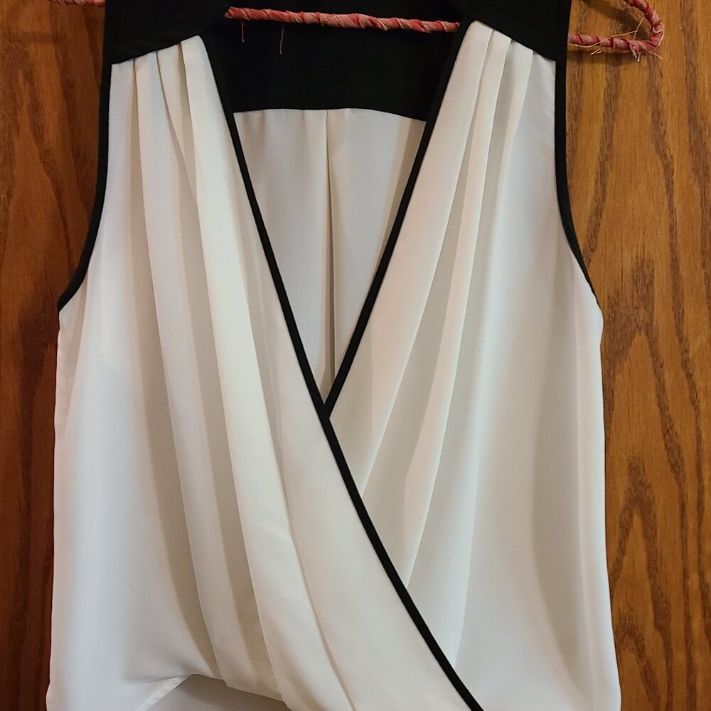 EUC Monteau Cream and Black Blouse